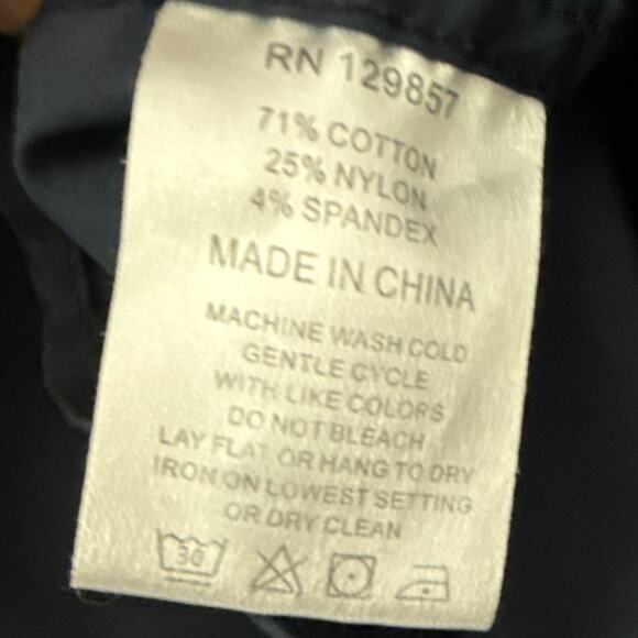 Tuckernuck THE SHIRT Rochelle Behrens The Icon Button Up Shirt Navy Size Small - Picture 7 of 9